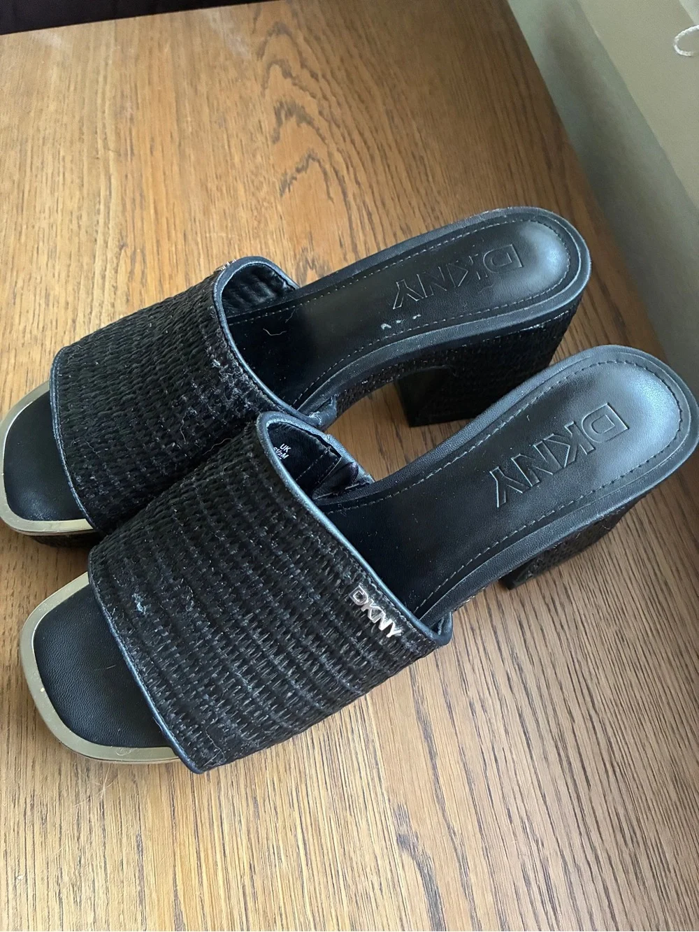 Dkny slide mules